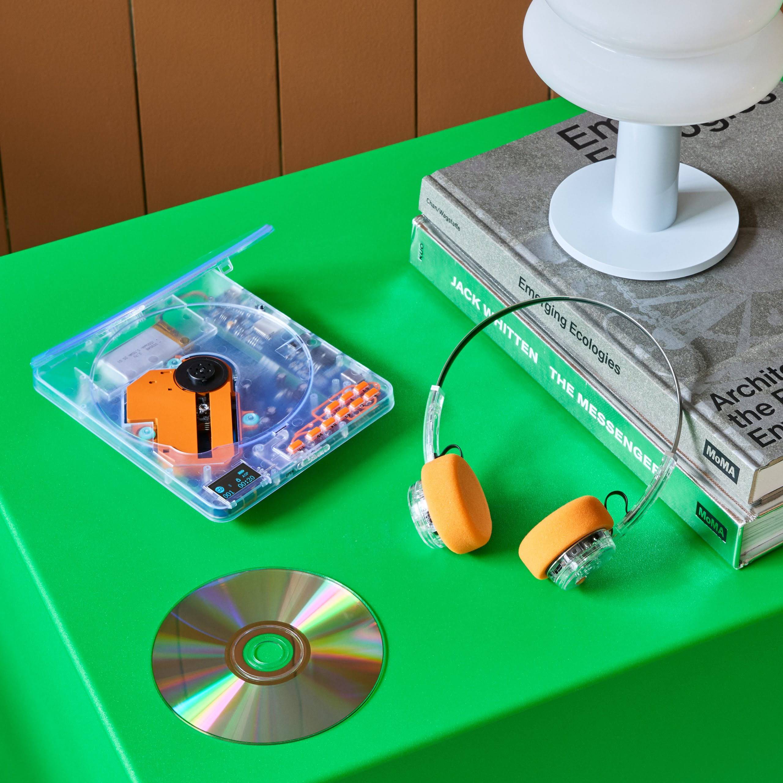 Retradisc Portable Bluetooth CD Player
